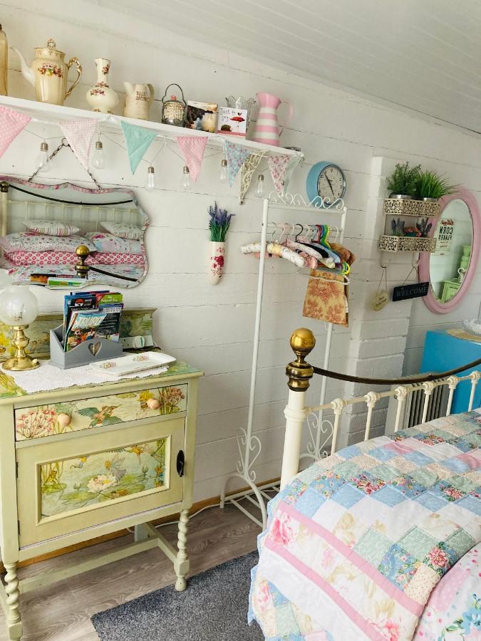 הוילה סנט אוסטל Shabby Shack Near Charlestown & The Eden Project מראה חיצוני תמונה